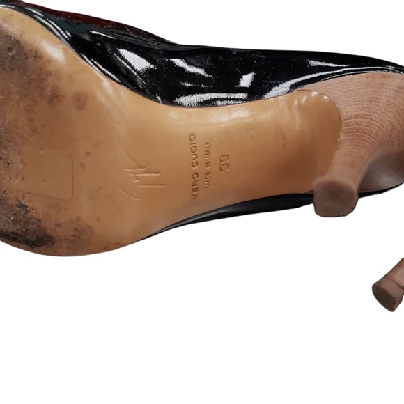 Giuseppe Zanotti BlCk Patent Leather HeelsSize: 39 / 9 - Picture 7 of 7